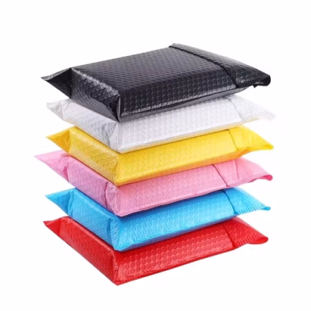 Best Products to Ship in Poly Bubble Mailers